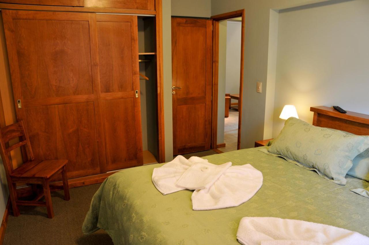 Apart Hotel Del Tilo San Martín de los Andes Habitación foto